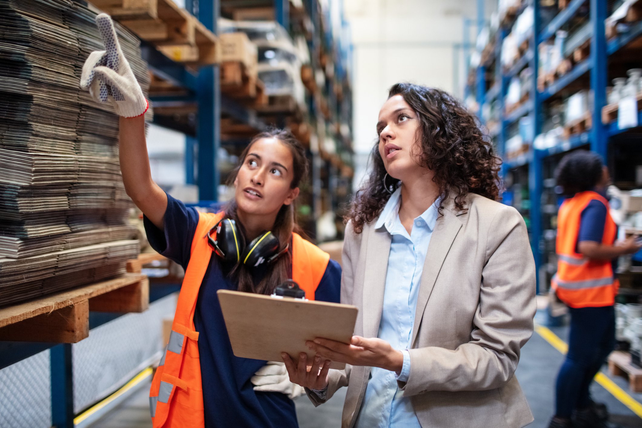 Business inventories squeaked